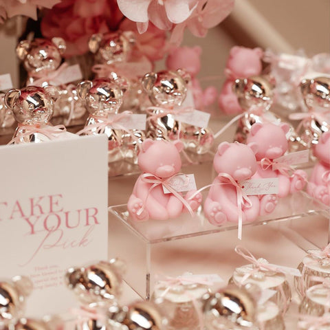 BABY SHOWERS AND GIFTING